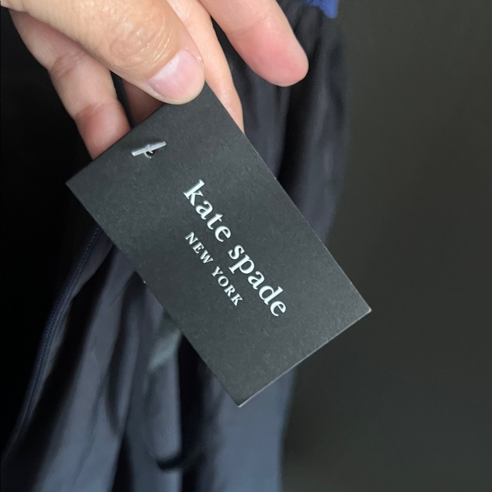 🛑 1 hour sale. Kate Spade Garment Care Label - Picture 10 of 13
